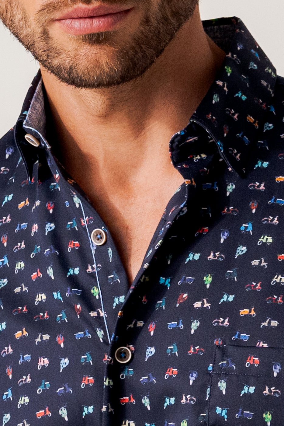 Camisa estampada motocicletas manga corta