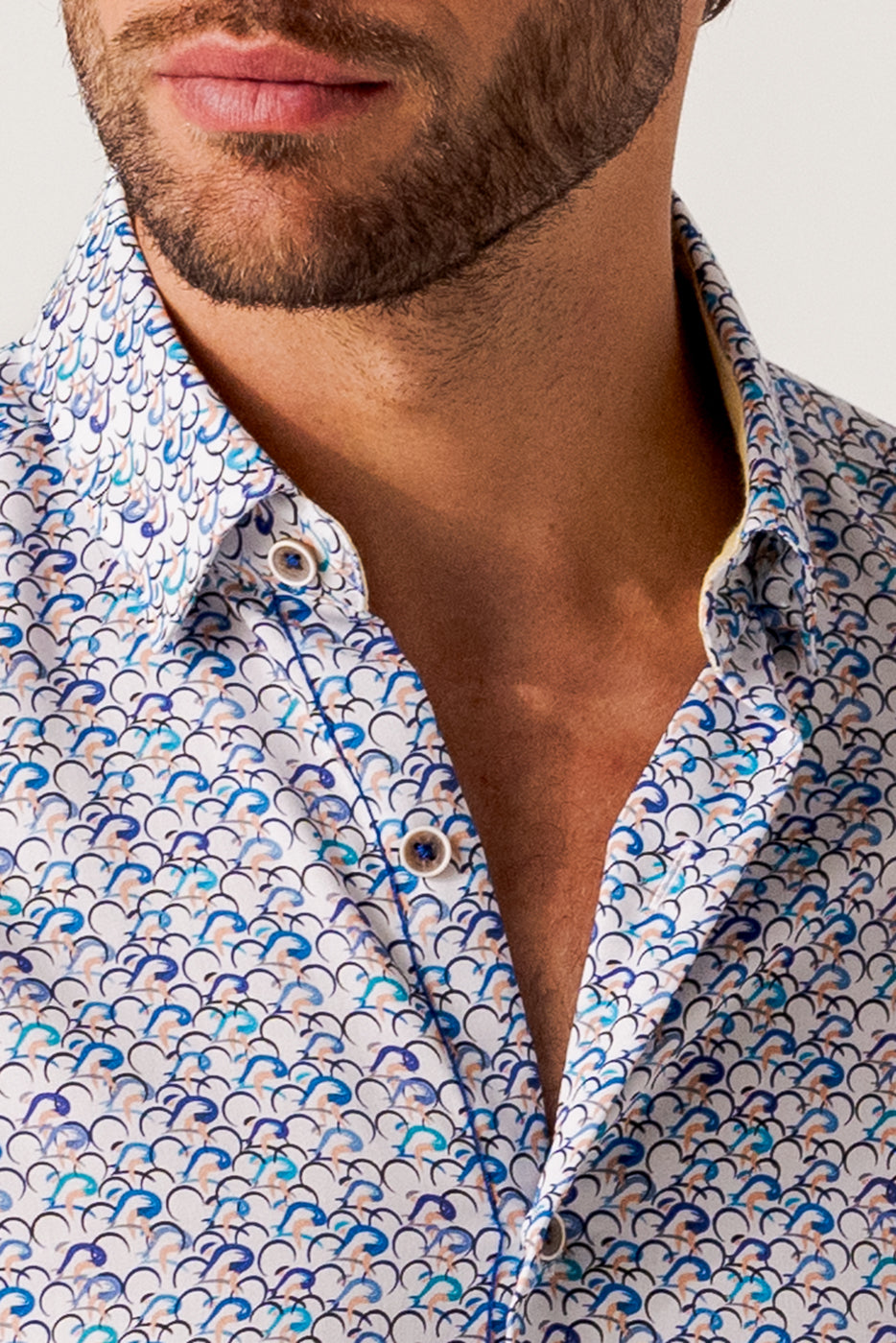 Camisa slim fit manga larga ciclistas