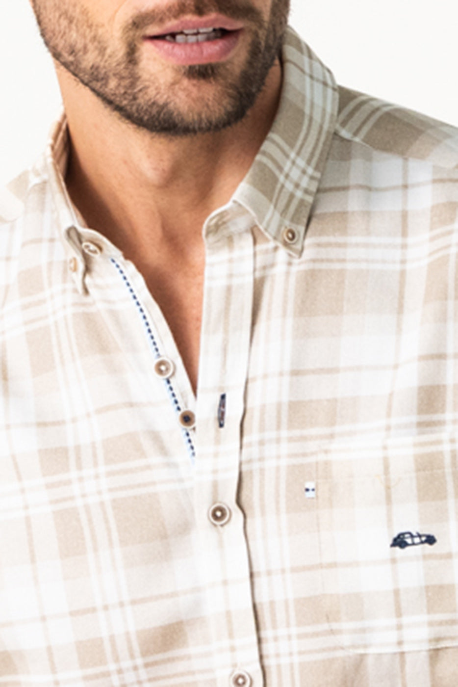 Camisa cuadro beige hombre con bolsillo