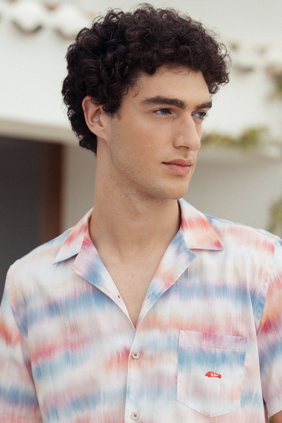 Camisa bowling estampado tie-dye