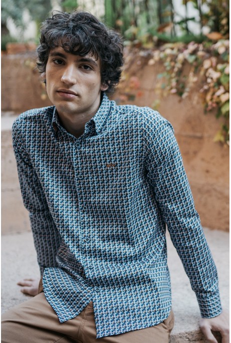 CAMISA SLIM FIT ESTAMPADO GEOMÉTRICO