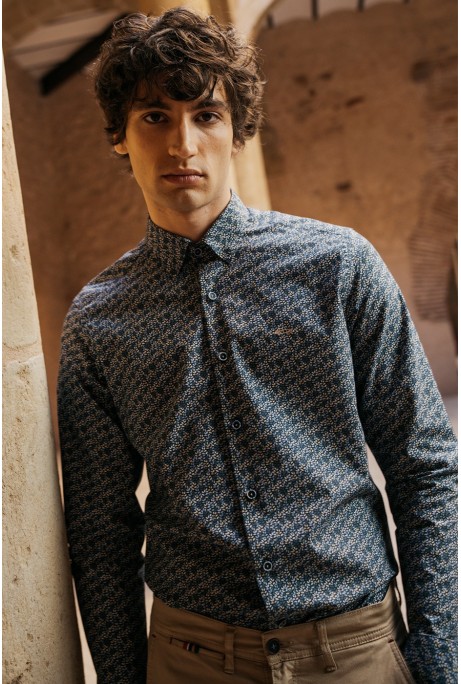 CAMISA ESTAMPADO MARINO SLIM FIT HOMBRE