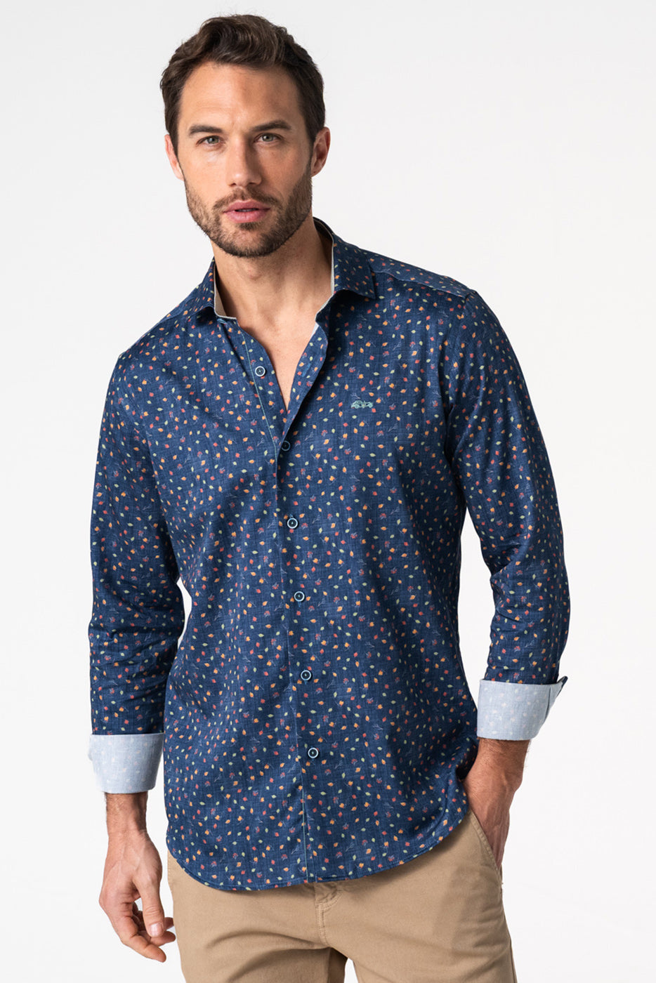 Camisa hombre slim fit estampado hojas 