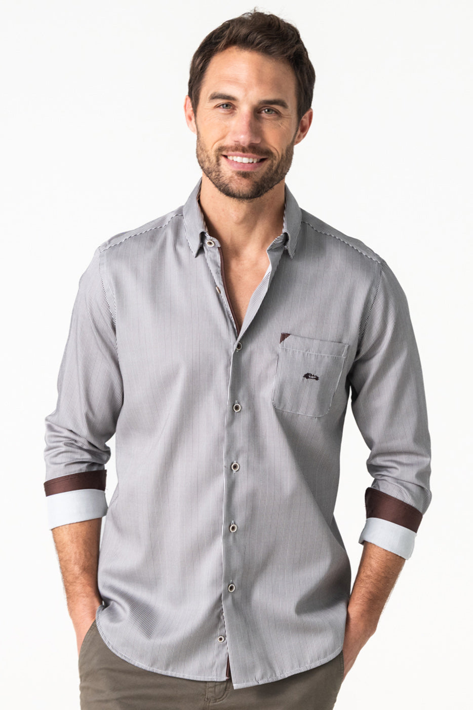 Camisa rayas marrón hombre con bolsillo