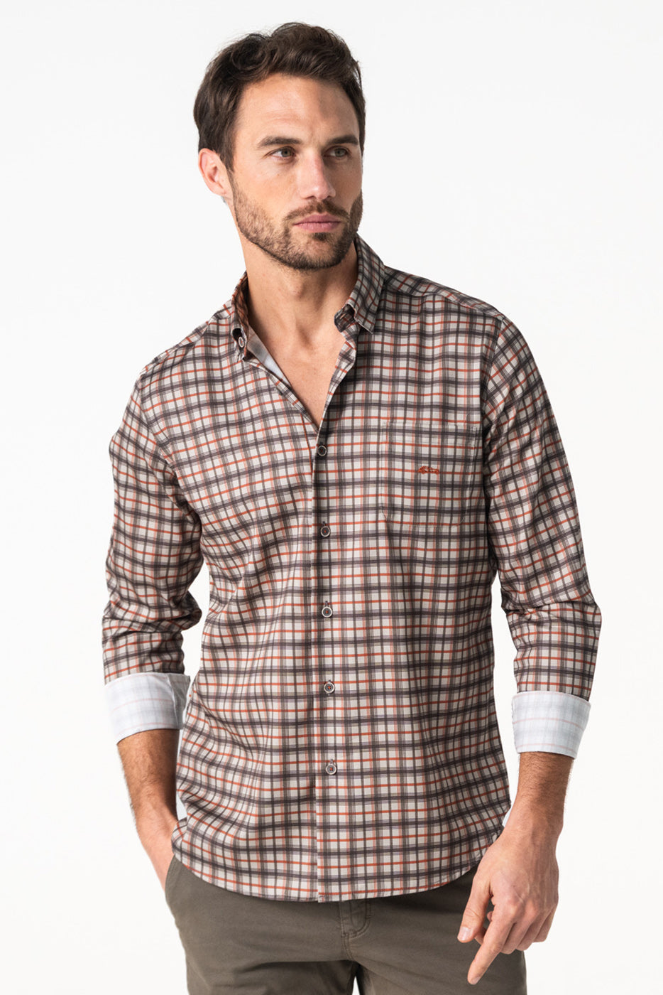 Camisa hombre cuadro marrón con bolsillo