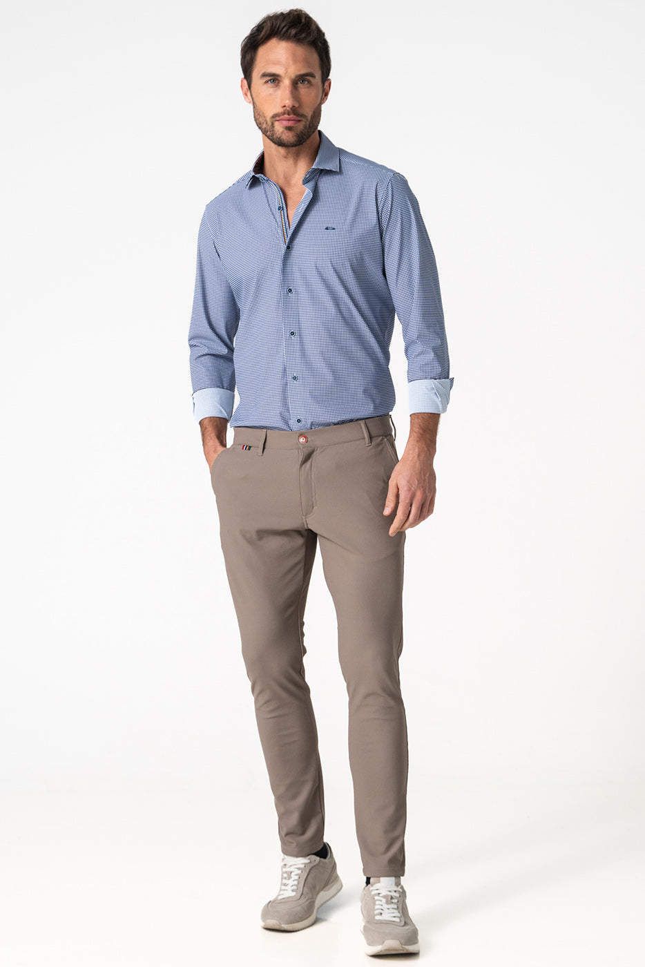 Pantalón hombre chino elástico beige